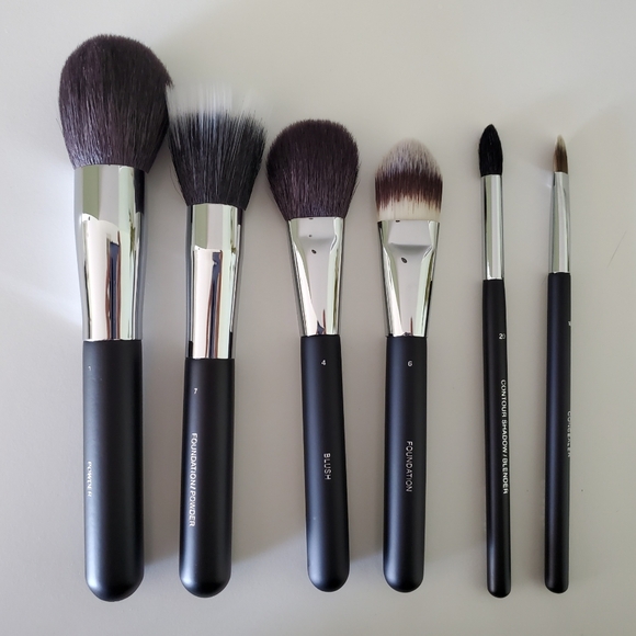 CHANEL MAKEUP BRUSHES FULL SET!!! - Picture 4 of 9